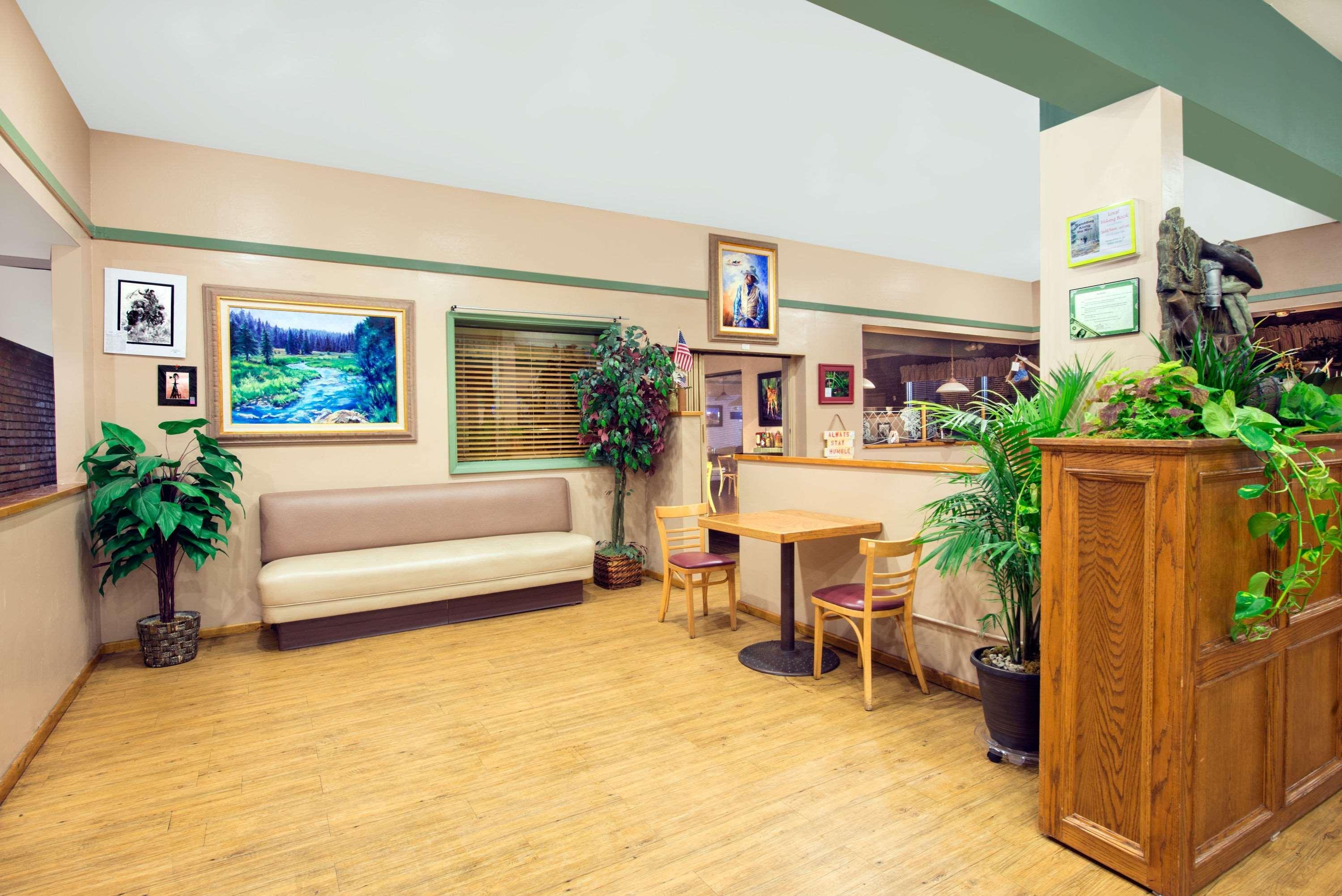 Days Inn By Wyndham Шоу-Лоу Екстер'єр фото